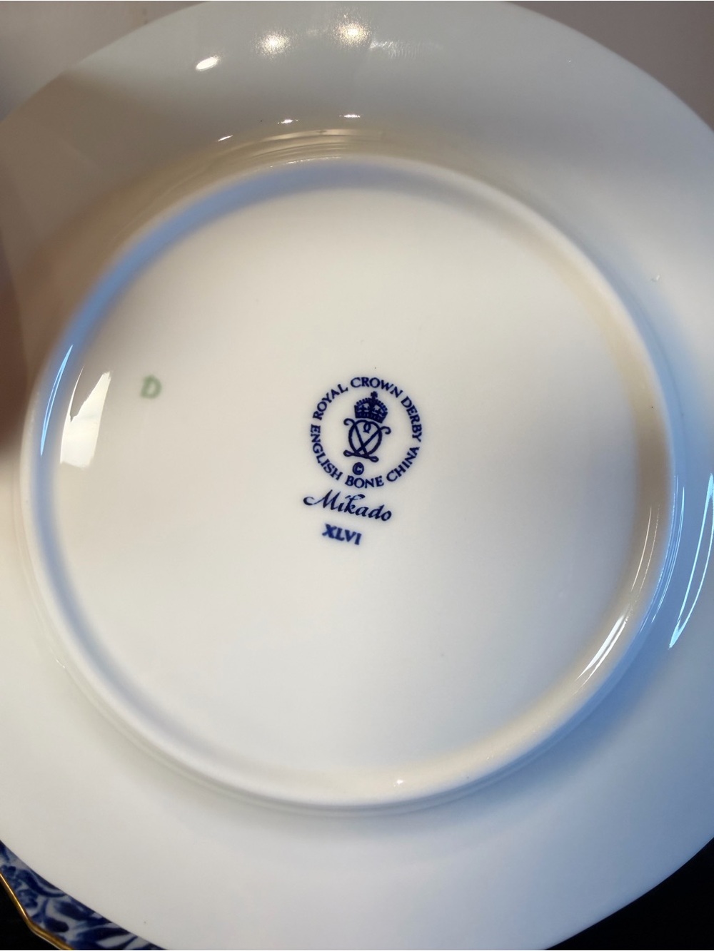 Royal Crown Derby Blue Mikado 5 Piece PLACE SETTING Plate Coffee Tea cup England - Picture 5 of 9